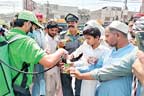 ہمدرد پاکستان کی مشروبات کی مفت سیمپلنگ کی مہم مزید تیز