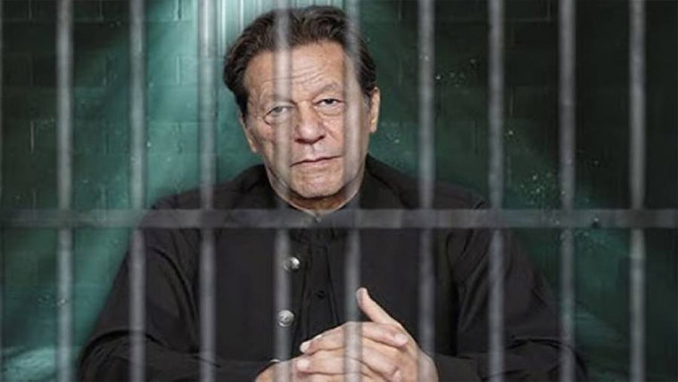 پی ٹی آئی رہنمائوں کو عمران خان سے ملاقات کی اجازت