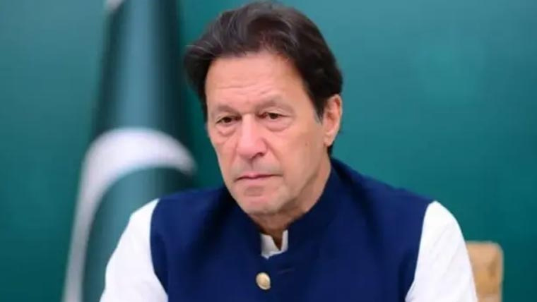 دھمکی آمیز پوسٹ کا الزام:عمران خان کیخلاف حکومت اور ریاستی اداروں کیخلاف بغاوت پر اکسانے کا مقدمہ درج