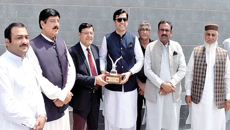 یونیورسٹی آف سرگودھا کے  تیسویں سالانہ سپورٹس گالا کی  رنگا رنگ افتتاحی تقریب کا انعقاد 