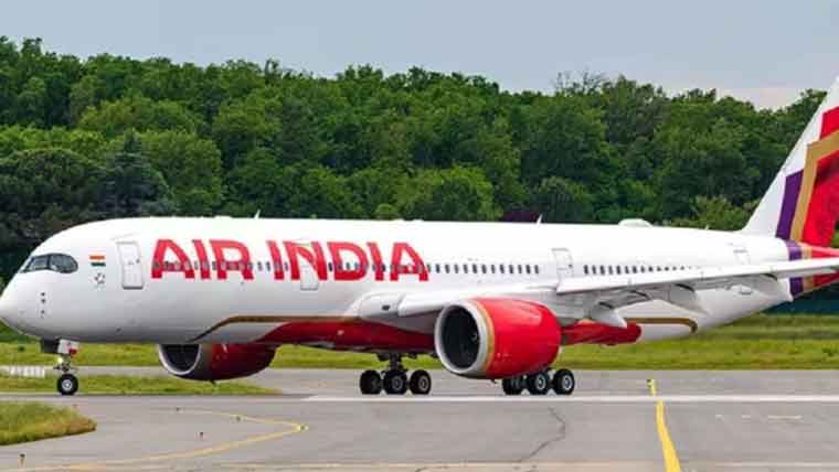 ایئر انڈیا کی پرواز میں پورا  عملہ سوگیا، مسافر رل گئے