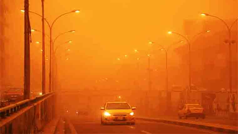 عراق :ریت کا طوفان  ہوائی اڈے بند  3700 افراد ہسپتال داخل