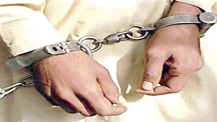 2گداگر رنگے ہاتھوں گرفتار