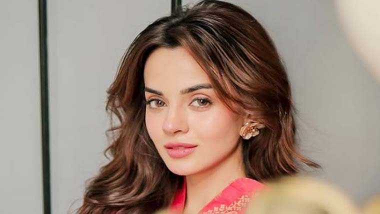 کومل میر نے فواد خان  کو اپناا کرش قرار دیدیا