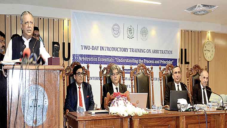 26 ویں ترمیم نظام کی بہتری کیلئے کی گئی : اعظم نذیر 