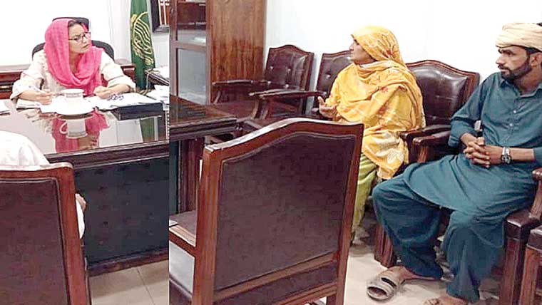 اسسٹنٹ کمشنربھوآنہ کی شہریوں کے مسائل حل کرنیکی ہدایت