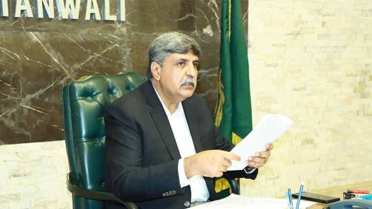 ترقیاتی منصوبے جلد مکمل ،معیار پر سمجھوتہ نہ کرنے کا حکم