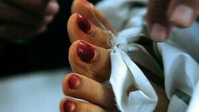 سیالکوٹ :بند کمرے سے  32سالہ خاتون کی لاش برآمد 