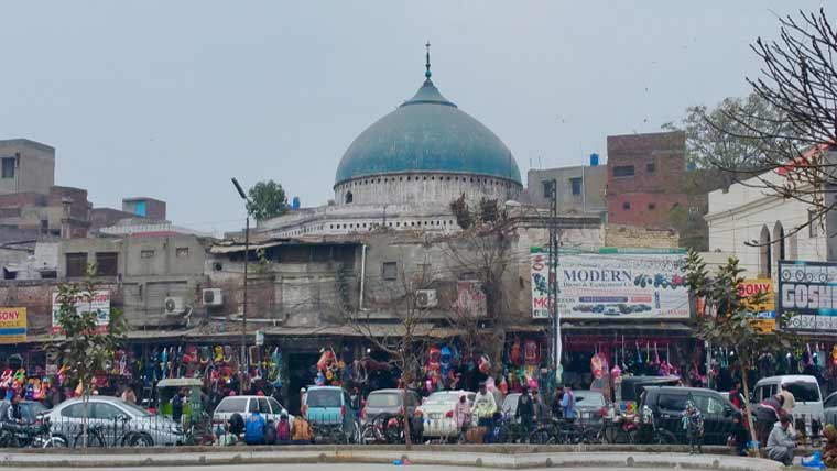 نیلا گنبد کی بحالی کیلئے 100 دکانیں گرانے کی تیاری