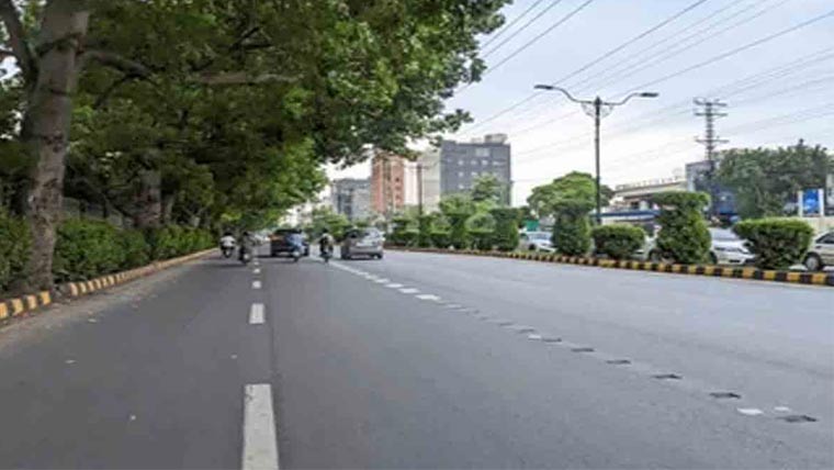 لاہور میں بجلی پیدا کرنے  والی ملک کی پہلی سڑک تیار