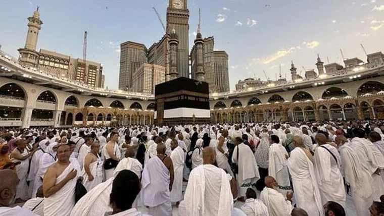 67  ہزار پاکستانی حج سے محروم تاریخ کا بہت بڑا سکینڈل : چیئرمین سینیٹ کمیٹی مذہبی امور 