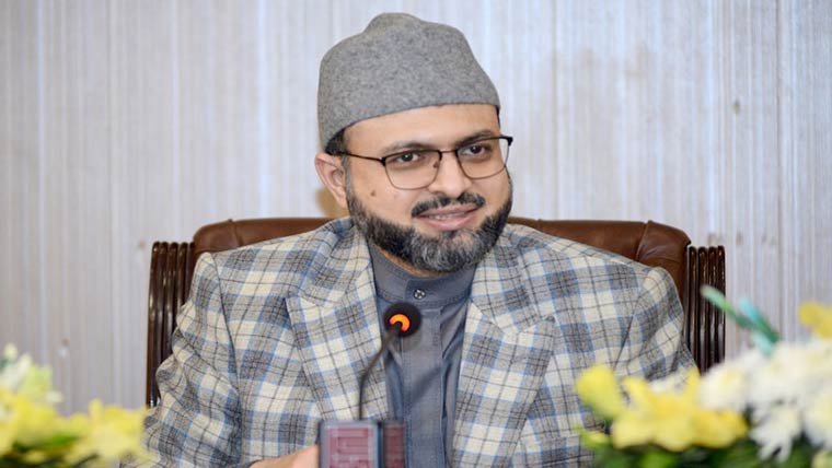 معاشرتی بگاڑ تعویز،گنڈوں سے  نہیں ٹھیک ہو گا:ڈاکٹر حسن قادری