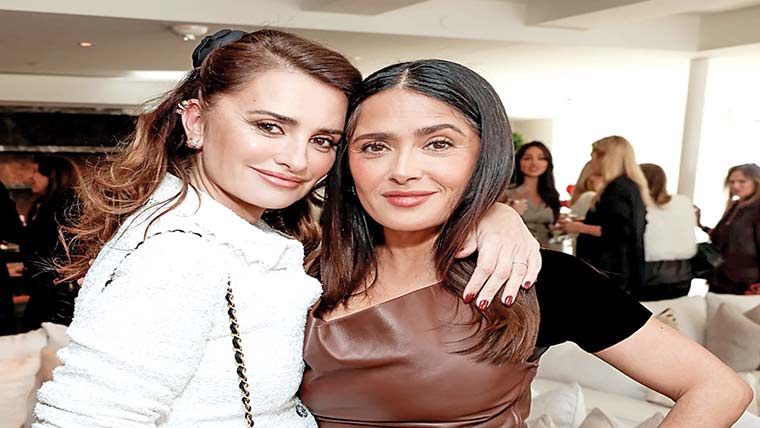 پینیلوپ کروز نے میرے لیے  جو کیا بھول نہیں سکتی:سلمی ہائیک 