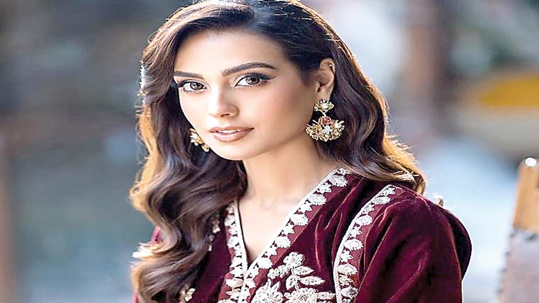 شادی شوبزمیں نہیں کرنی تھی مگرقسمت کو کچھ اور منظور تھا:اقرا 