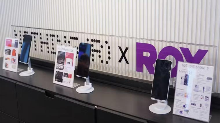 جاز نے پاکستان میں پہلی بار  نتھنگ کے ا سمارٹ فون متعارف کروا دیے