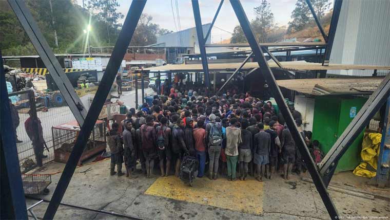 جنوبی افریقا:غیر قانونی کان کنی پر  1000 سے زائد تارکین گرفتار