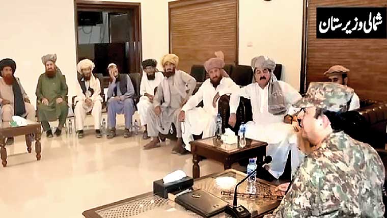 قبائلی مشران و عمائدین کا فتنہ الخوارج کے خاتمے کیلئے پاک فوج کاساتھ دینے کااعلان 