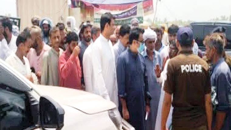 سالم مویشی منڈی میں زائد فیس کی وصولی ،17 افراد کیخلاف مقدمہ