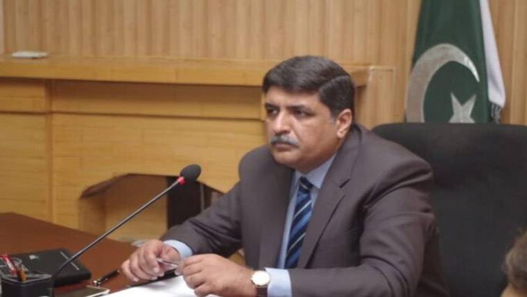 کمشنر کا ویسٹ مینجمنٹ کمپنی کے دفتر اور کنٹرول روم کا دورہ