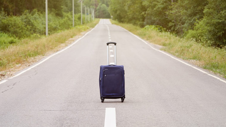 نیوزی لینڈ: 2سالہ بچی کو بیگ میں چھپا  کر بس میں سفر کرنیوالی خاتون گرفتار