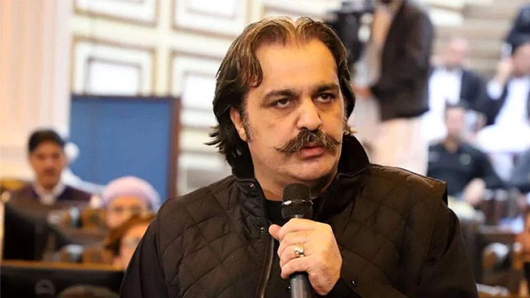  صوبے کے وزیر اعلی ٰ کو نکالنا آسان، نیا لگانا بہت مشکل کام 