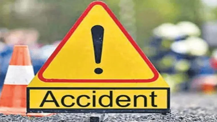 مری اور مردان میں ٹریفک حادثات، 6افراد زخمی