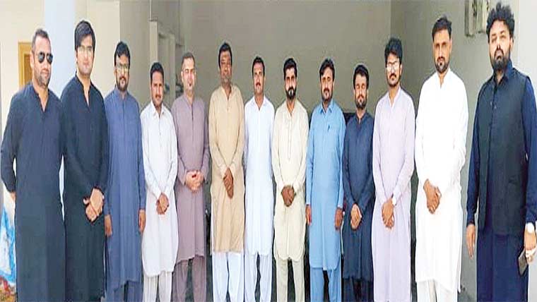 نئے بھرتی ہونے والے ایف بی آر  انسپکٹرز کے اعزاز میں عشائیہ 