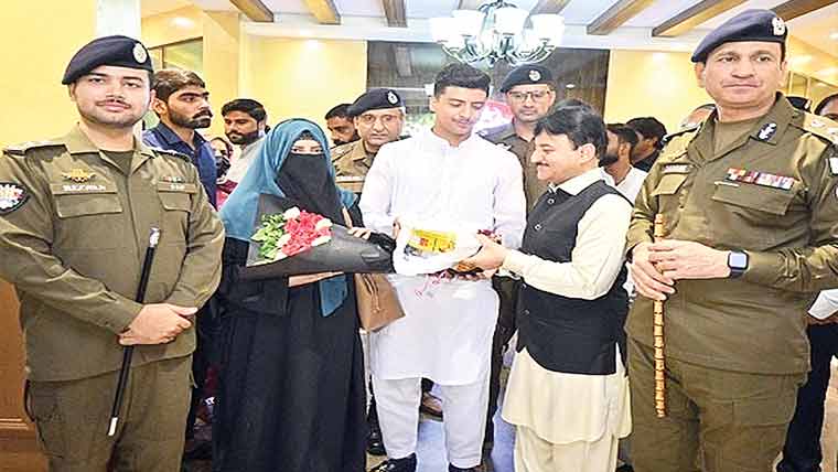 یومِ شہدا پولیس ،اشرف مارتھ پولیس لائنز میں تقریب