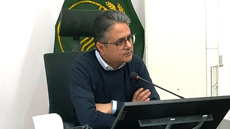 ڈی سی کا تحصیل نشتر میں  انتظامی امور، سہولیات کا جائزہ