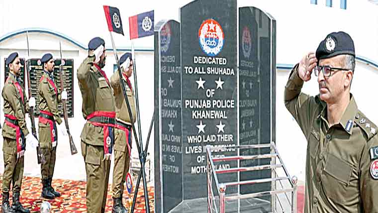 خانیوال :یوم شہداپولیس قومی جوش وجذبے سے منایا گیا