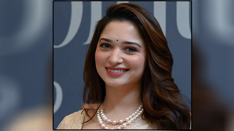 تمنا بھاٹیا کا تھوک سے کیل مہاسوں کا علاج کرنیکا دعویٰ 