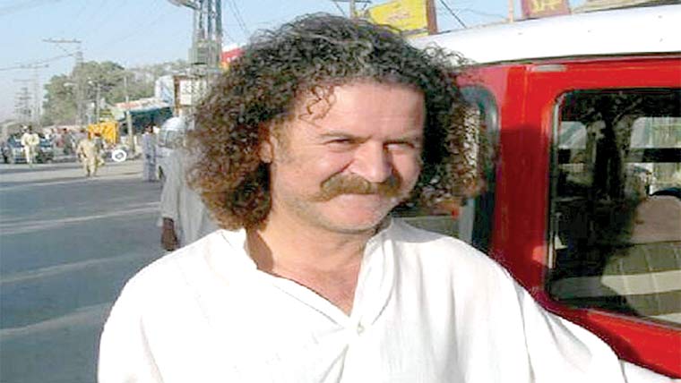 ٹی وی سٹیشن پر خوبصورت لڑکیاں  دیکھنے جاتا تھا:ایوب کھوسو 