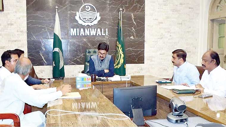 خالد گورائیہ کی زیر صدارت چینی کی فراہمی،قیمتوں کا جائزہ اجلاس