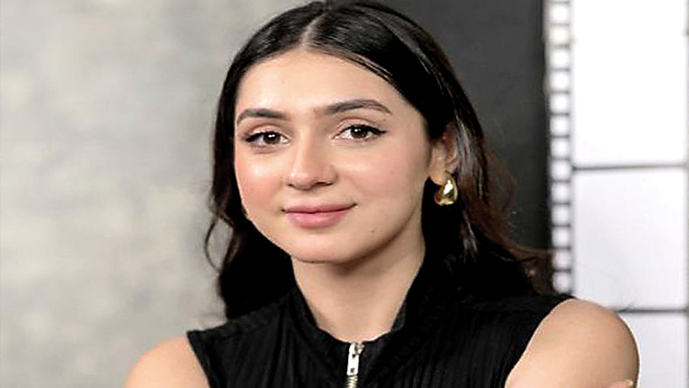 پڑھتے پڑھتے محبت ہوگئی تھی،حنا چودھری نے لو سٹوری بیان کردی