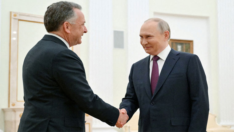  پیوٹن اور امریکی ایلچی کے مذاکرات  امریکی پابندیوں کا الٹی میٹم برقرار