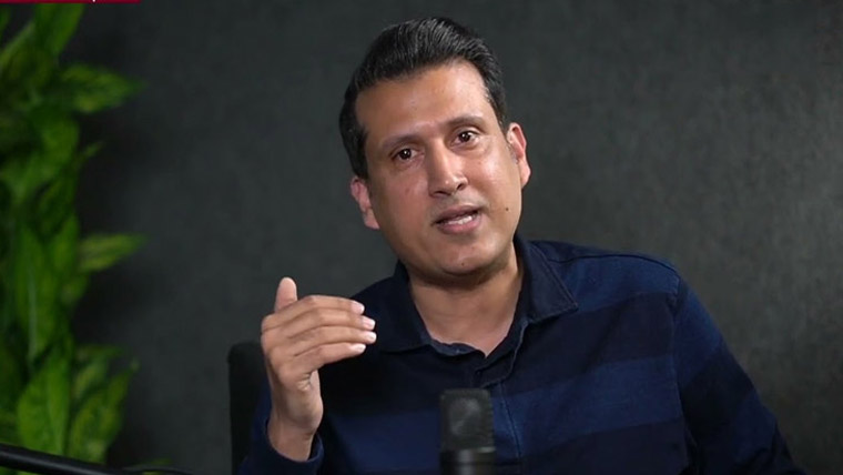 مشکلات کے باوجود پی ٹی آئی کی مقبولیت کم نہ ہوئی : اطہر کاظمی 