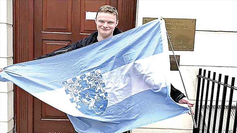  نوجوان نے 400شہریوں کے ساتھ نیا ملک بنا لیا