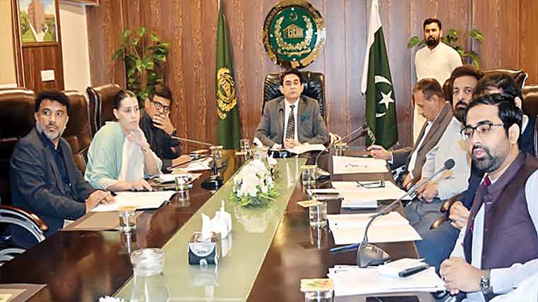  ایف جی ای ایچ اے اور A.T. Kearney کے درمیان ممکنہ  اشتراک پر مشاورتی اجلاس 