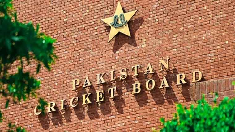 قومی کرکٹرز کو غیر ملکی لیگز کھیلنے کیلئے این او سی جاری 