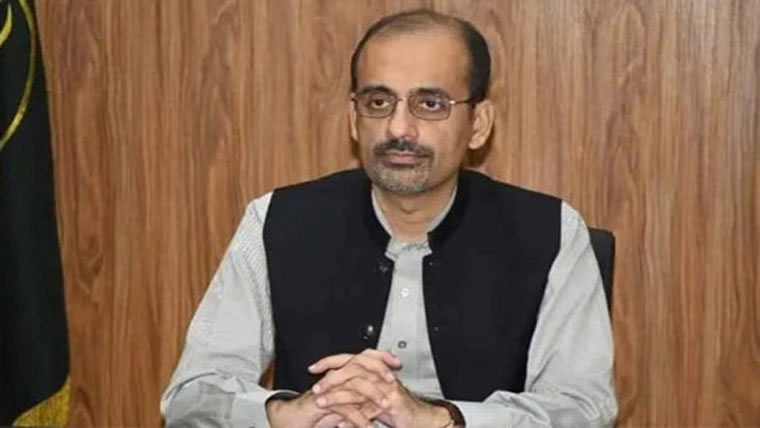 سینئر ممبر بورڈ آف ریونیو کا اراضی  سہولت مرکز شالامار کا دورہ 