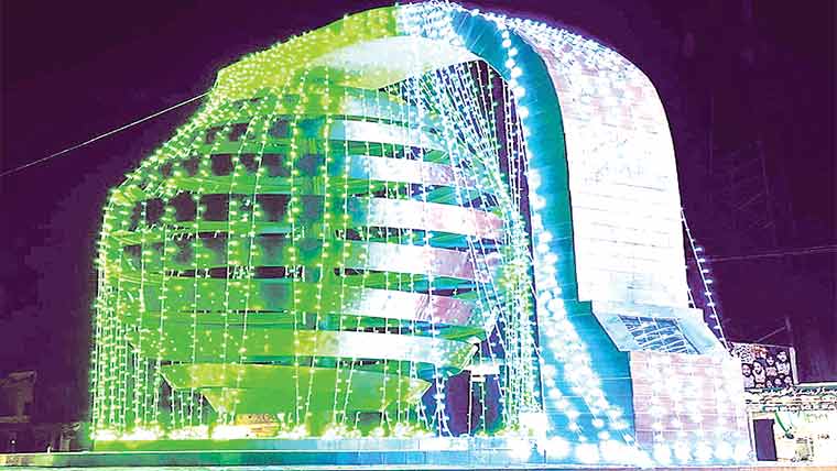  حافظ آباد :جشن آزادی کی تقریبات،عمارتوں پر چراغاں 