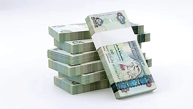 بیوی کو ایک دن کیلئے ادھار دینے والا بینک افسر پھنس گیا