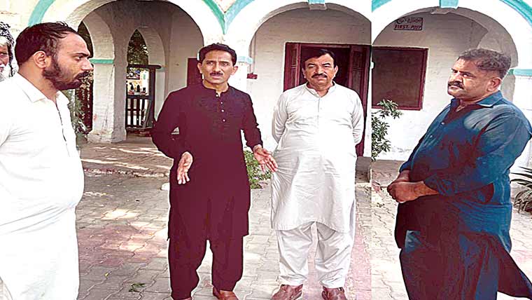 ڈی این ریلوے کادکانوں کی الاٹمنٹ  کے معاملہ کی شفاف تحقیقات کا وعدہ