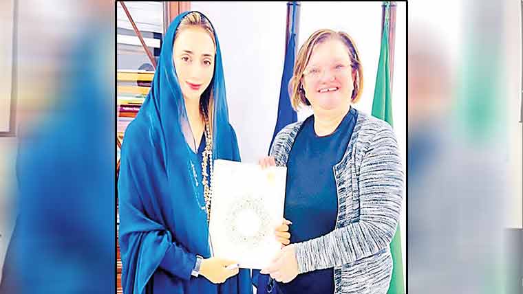 چیئرمین سینیٹ کی مشیر مصباح  کھر کی اٹلی کی سفیر سے ملاقات