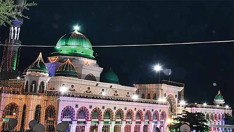 عرس بری امام ؒ کی تقریبات جا ری ، ہزاروں عقیدتمندوں کی آمد