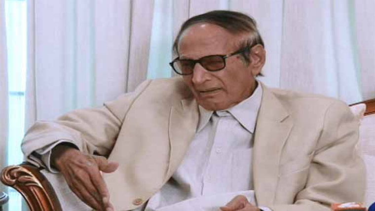 یوم آزادی مناکر دکھادیں  ہم زندہ، باوقار قوم ہیں، شجاعت