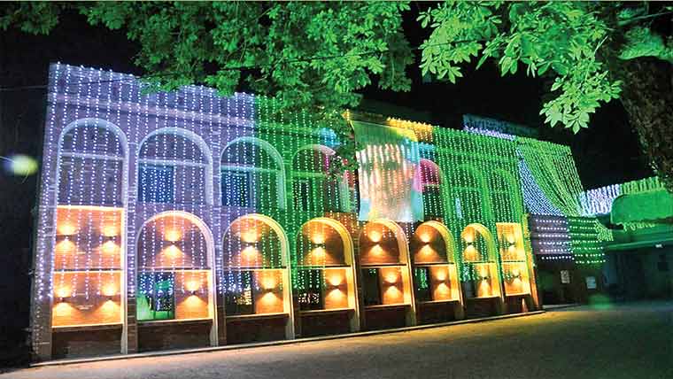 جشن آزادی ،معرکہ حق تقریبات:ایف ڈی اے کمپلیکس سج گیا 