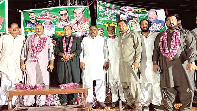  جڑانوالہ کو ضلع بنانے کیلئے مشاورت شروع :خان بہادر 