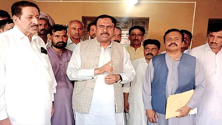 حافظ آباد: 1694مستحق افراد  میں 4کروڑ6لاکھ روپے تقسیم 