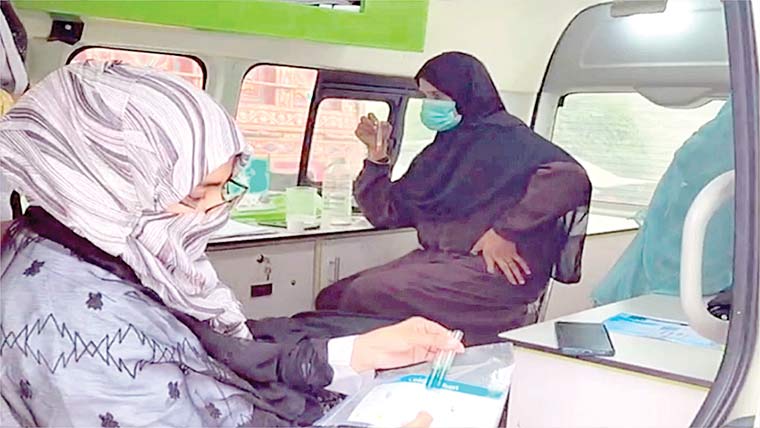 جعلی دودھ کی بڑی کھیپ پکڑی گئی، تلف کر دیا گیا 